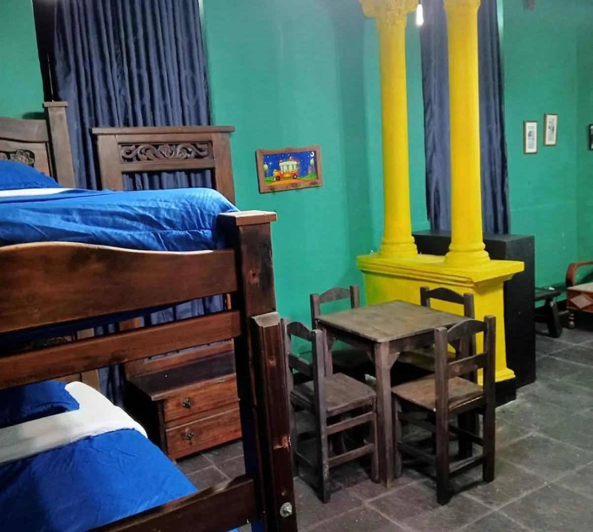 Hostal Hanoi En ボゴタ 0*,  コロンビア