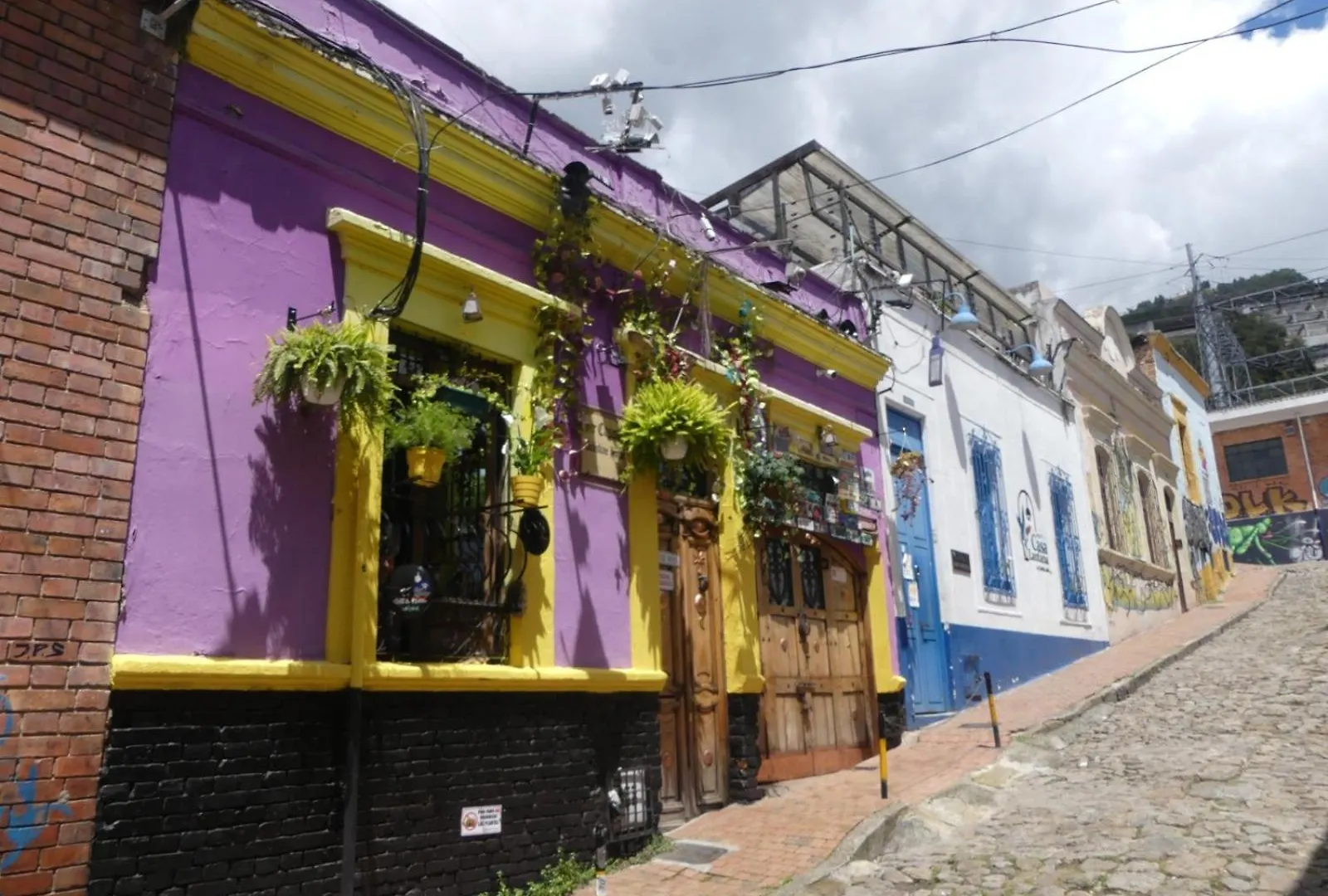 Hostal Hanoi En ボゴタ